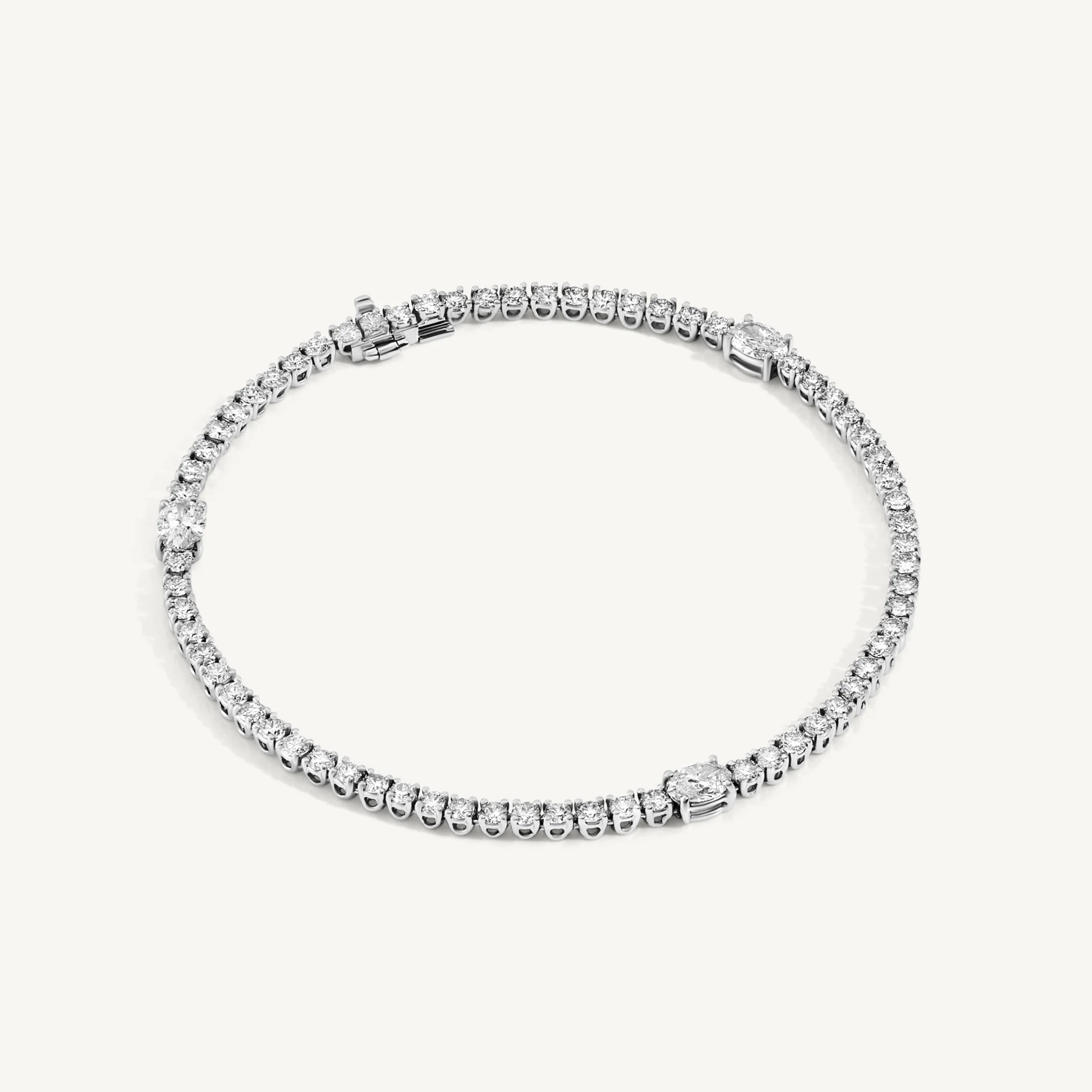 Round and Oval Diamond Tennis Bracelet - Image 4